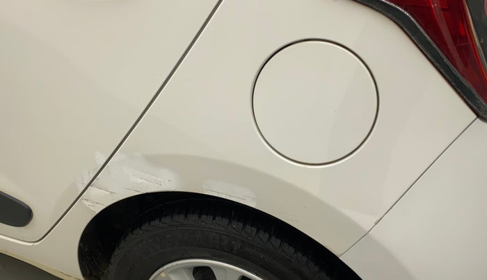 2014 Hyundai Grand i10 ASTA AT 1.2 KAPPA VTVT, Petrol, Automatic, 68,614 km, Left quarter panel - Minor scratches
