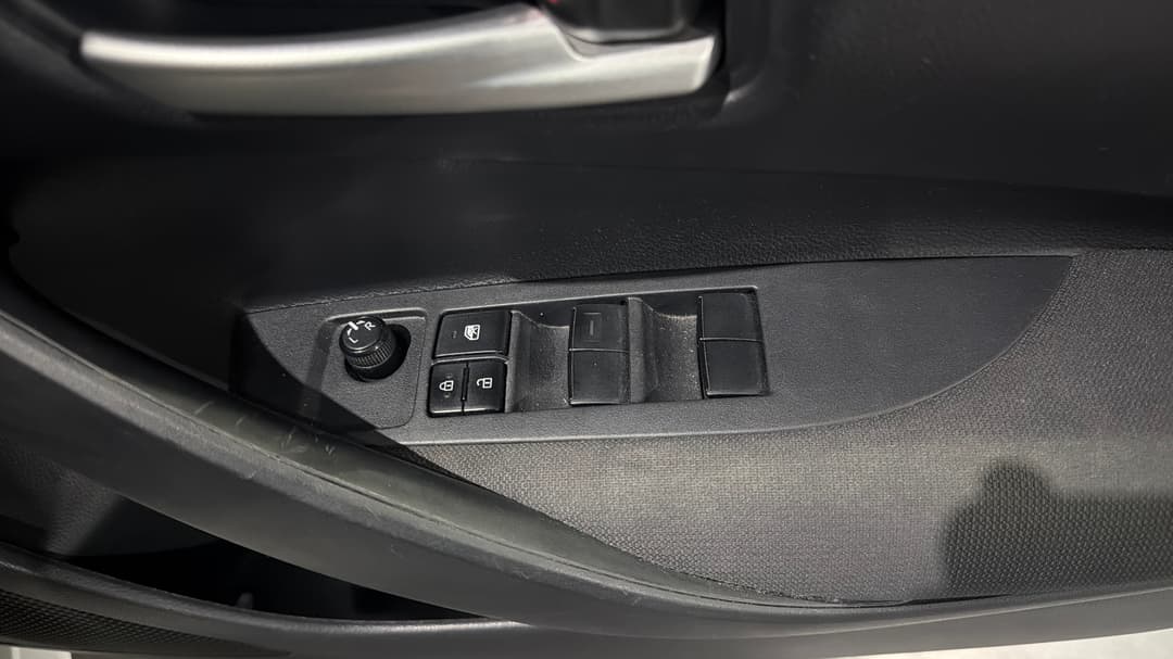2020 Toyota Corolla Ascent Sport Hybrid, Automatic, 69334 km, Drivers Side Door Panel Controls
