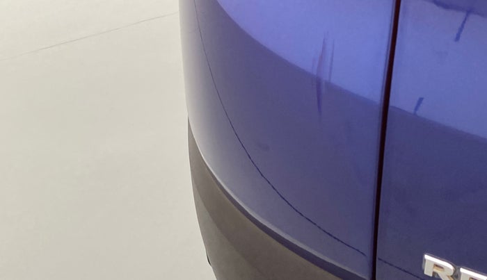 2019 Renault TRIBER 1.0 RXZ, Petrol, Manual, 22,161 km, Rear bumper - Minor scratches