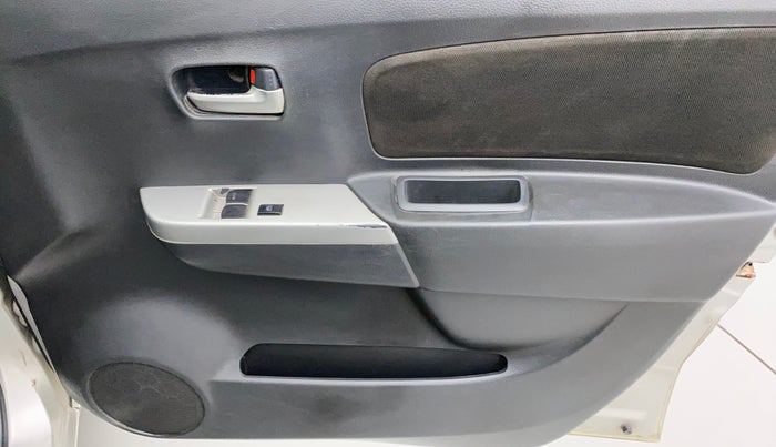 2012 Maruti Wagon R 1.0 LXI CNG, CNG, Manual, 59,435 km, Driver Side Door Panels Control