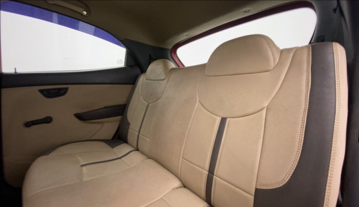 2014 Hyundai Eon MAGNA PLUS, Petrol, Manual, 23,965 km, Right Side Rear Door Cabin