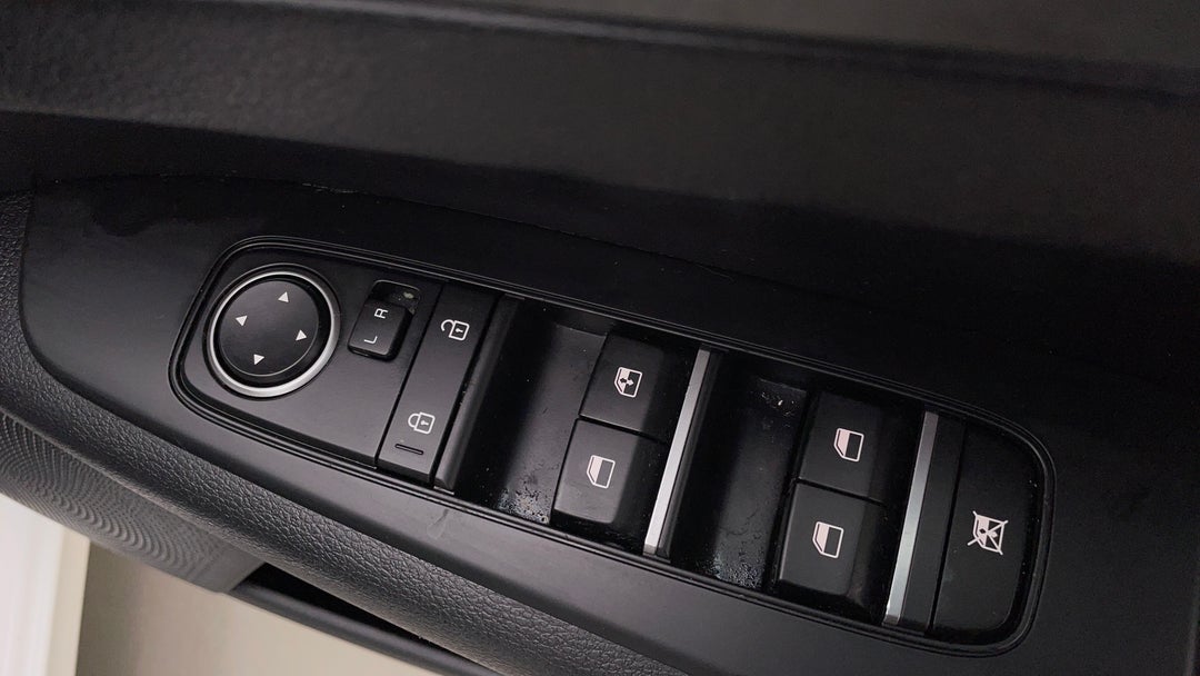 2020 Kia Cerato S, Automatic, 74537 km, Drivers Side Door Panel Controls