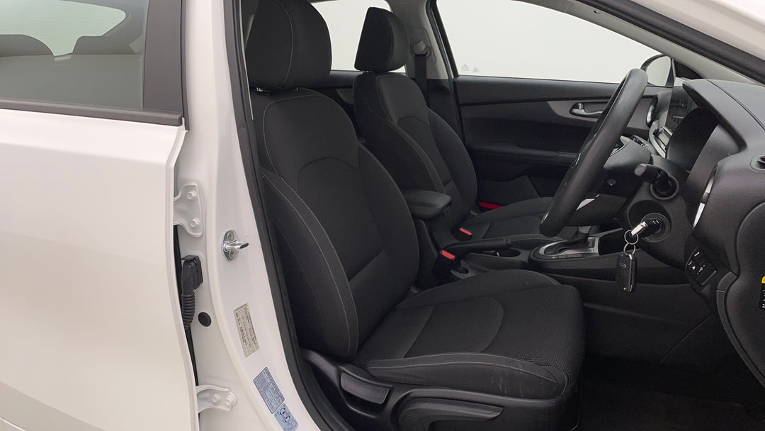 2020 Kia Cerato S, Automatic, 74537 km, Right Side Front Door Cabin View