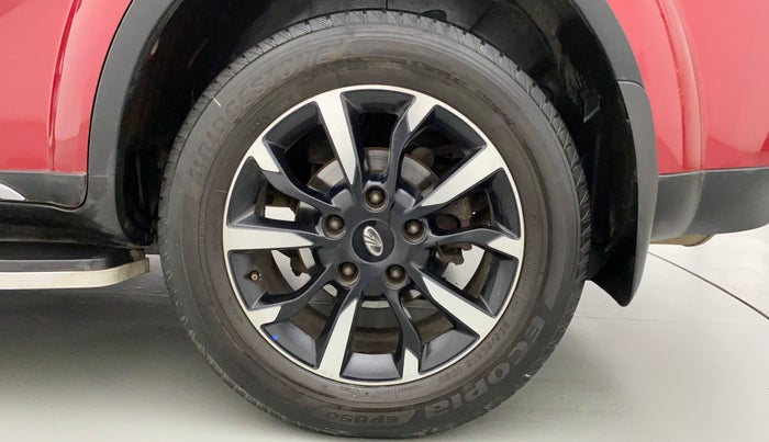 2018 Mahindra XUV500 W11 AT, Diesel, Automatic, 54,467 km, Left Rear Wheel