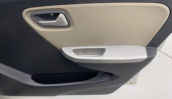 2016 Maruti Alto K10 VXI AMT P, Petrol, Automatic, 6,958 km, Driver Side Door Panels Controls