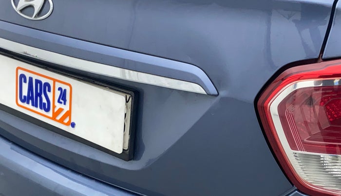 2015 Hyundai Xcent S 1.2, Petrol, Manual, 82,261 km, Dicky (Boot door) - Slightly dented