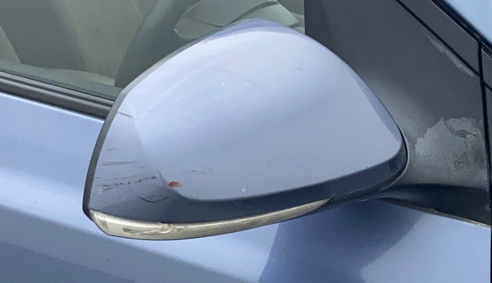 2015 Hyundai Xcent S 1.2, Petrol, Manual, 82,261 km, Right rear-view mirror - Indicator light has minor damage