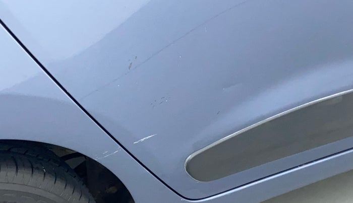 2015 Hyundai Xcent S 1.2, Petrol, Manual, 82,261 km, Right rear door - Minor scratches