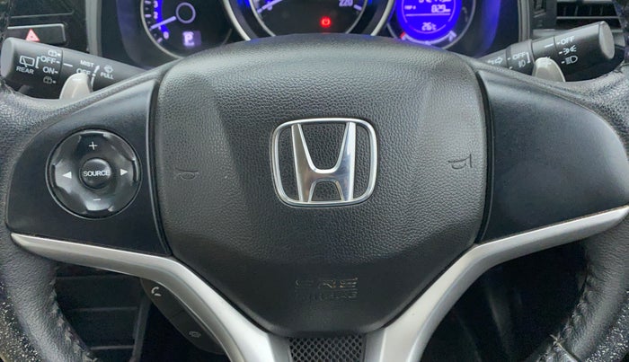 2016 Honda Jazz 1.2 V AT, Petrol, Automatic, 42,593 km, Paddle Shifters