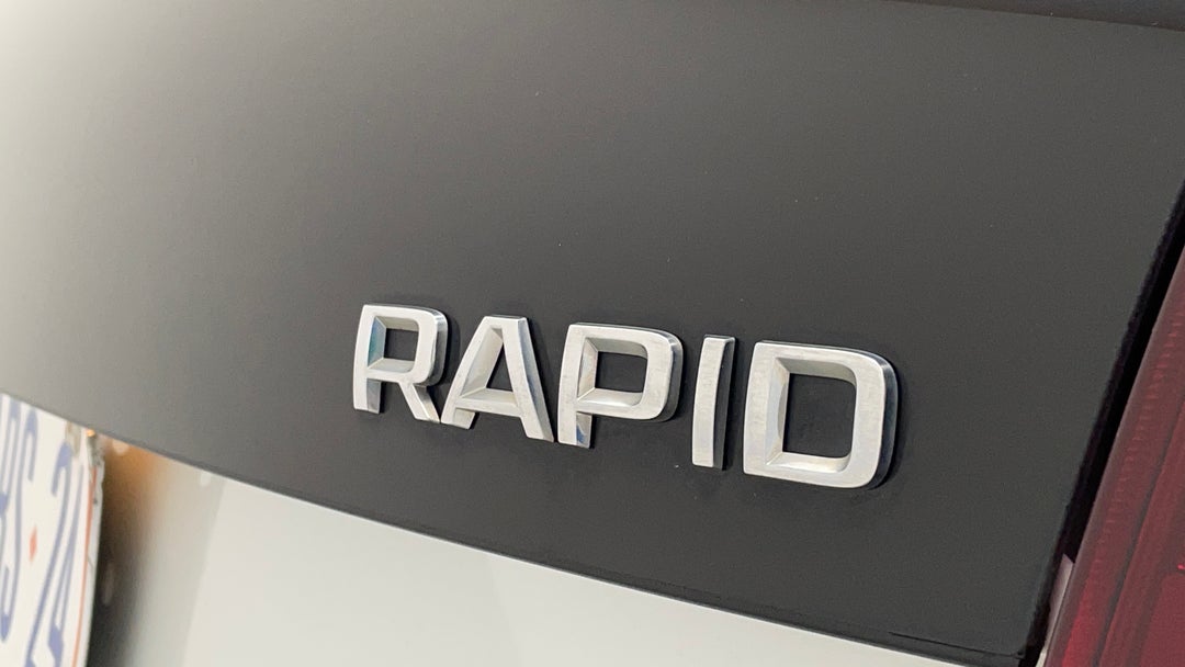 Badge (Boot Right Side)