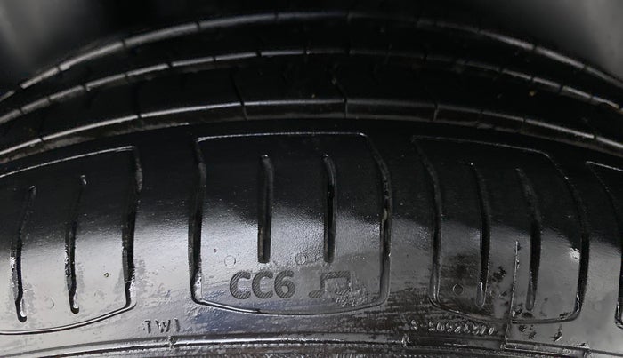 2012 Volkswagen Polo COMFORTLINE 1.2L PETROL, Petrol, Manual, 46,693 km, Right Rear Tyre Tread