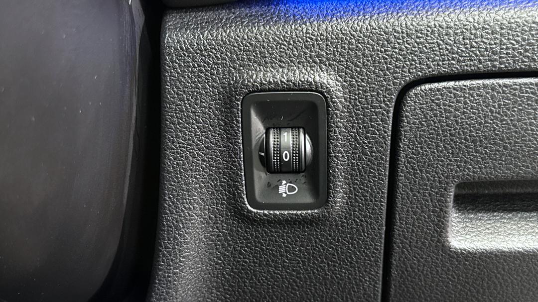 2023 MG HS Essence X, Automatic, 34056 km, Utility Switches/Buttons