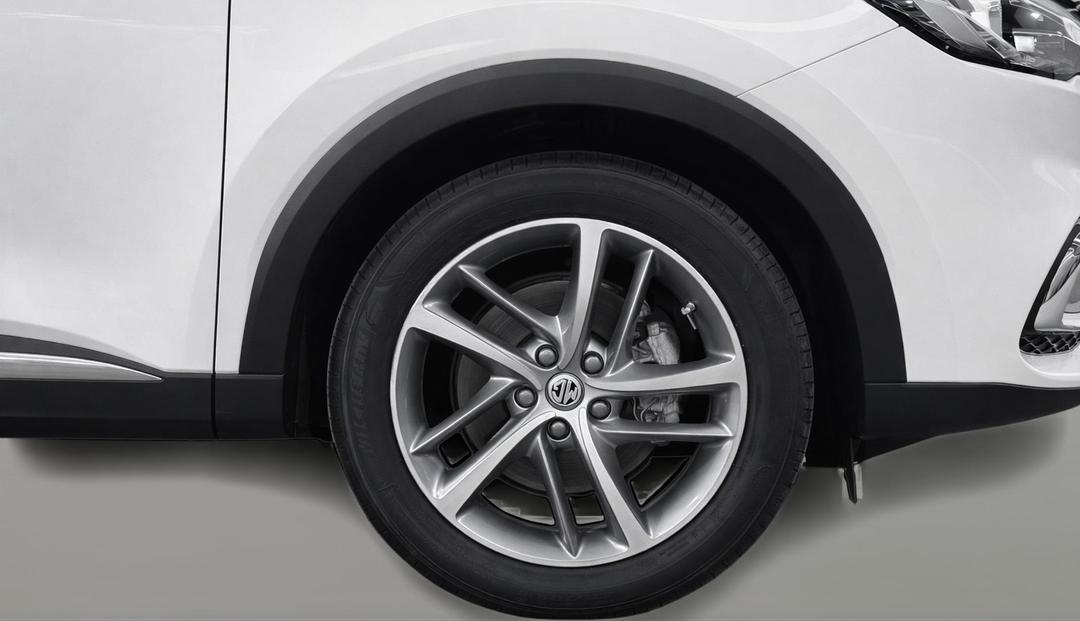 2023 MG HS Essence X, Automatic, 34056 km, Right Front Wheel