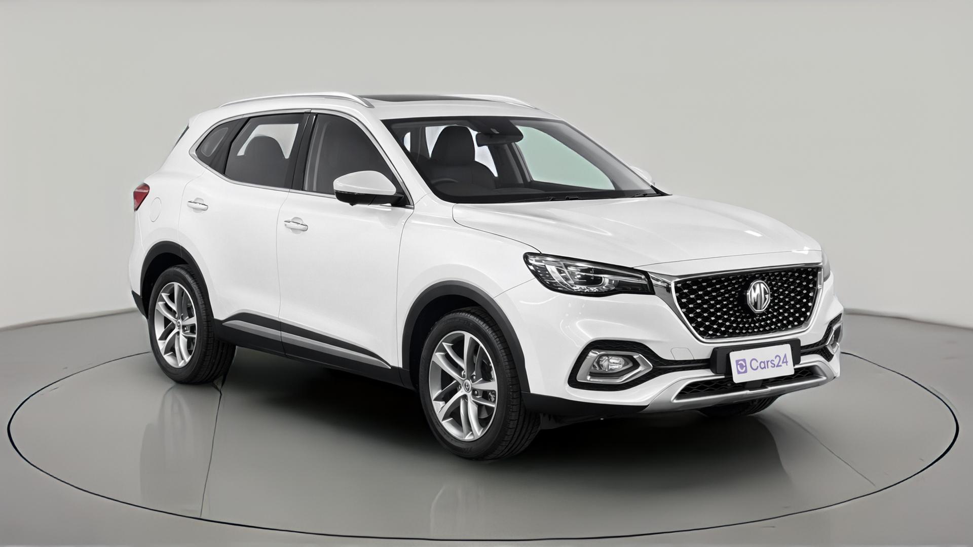 2023 MG HS