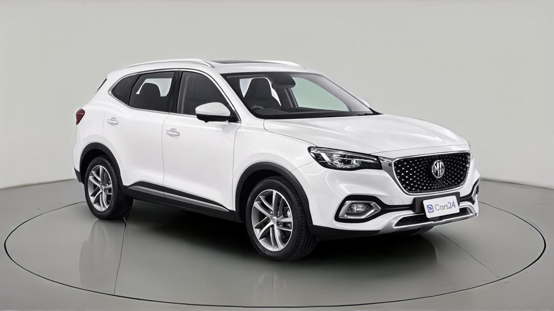 2023 MG HS Essence X, Automatic, 34056 km, Right Front Diagonal (45- Degree) View