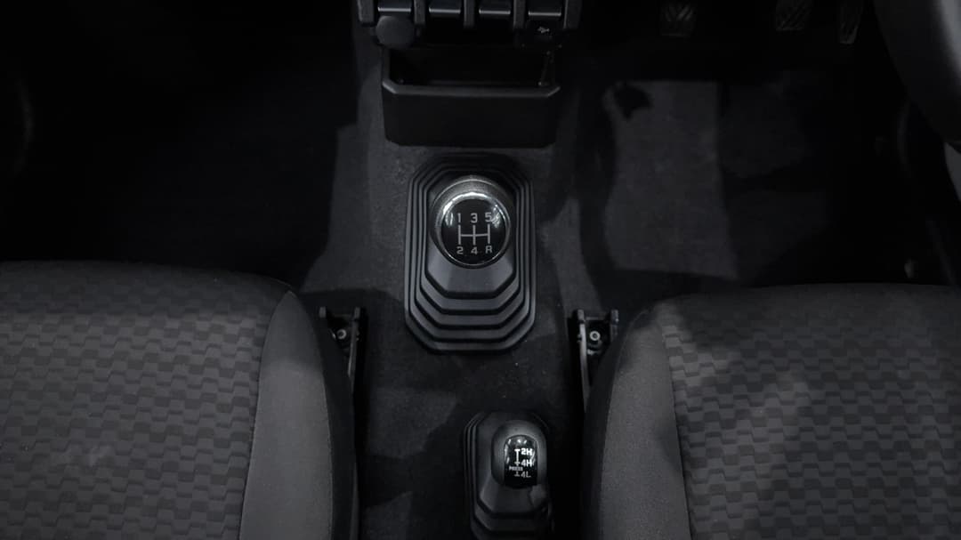 2023 Suzuki Jimny Glx, Manual, 35682 km, Gear Lever 