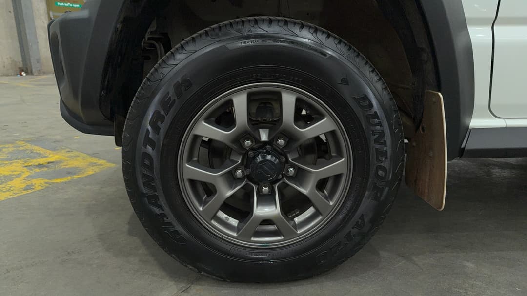 2023 Suzuki Jimny Glx, Manual, 35682 km, Left Front Wheel