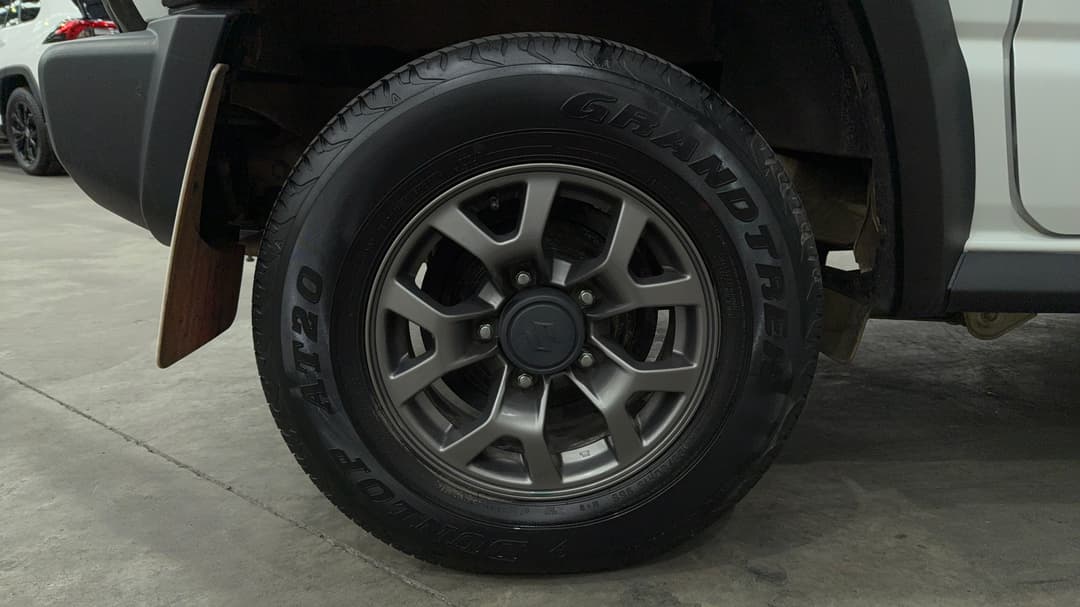 2023 Suzuki Jimny Glx, Manual, 35682 km, Right Rear Wheel