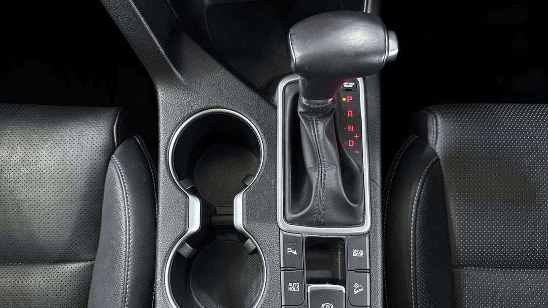 2019 Kia Sportage Sx+ (FWD), Automatic, 65343 km, Gear Lever 