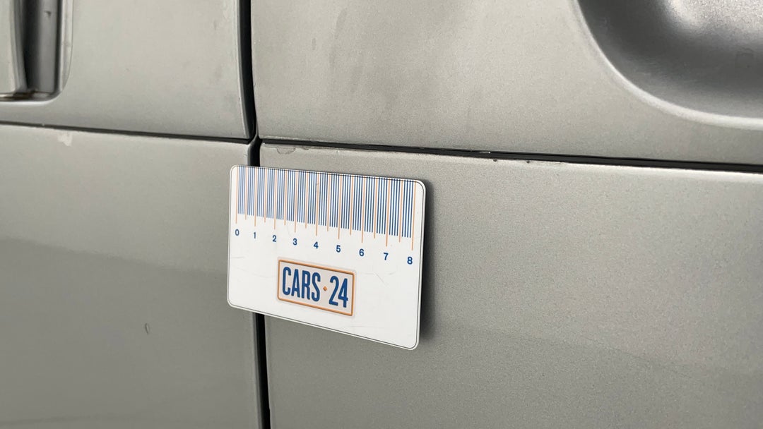 Doors Front RHS Paint flaking