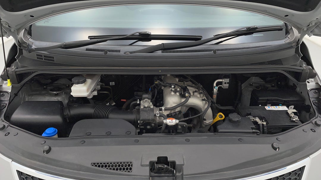 Open Bonnet (Engine)