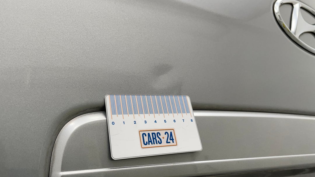 Boot / Tailgate Boot Lid Dent