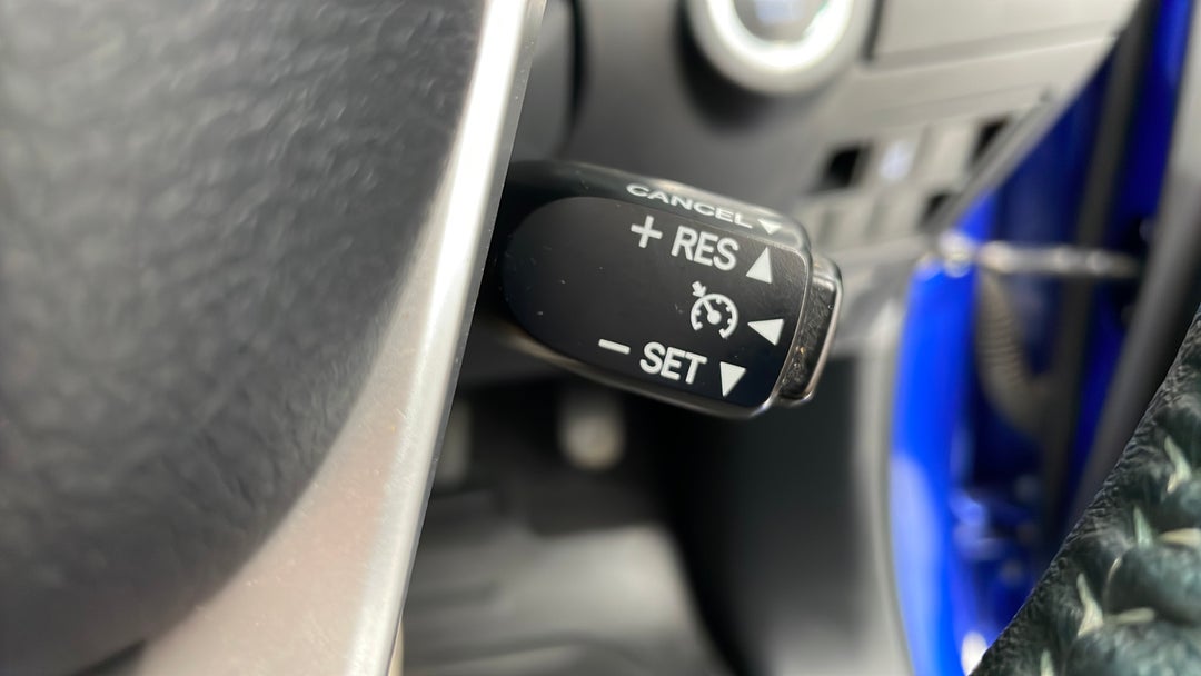 2016 Toyota Hilux Sr5 (4x4), Automatic, 100383 km, Cruise Control