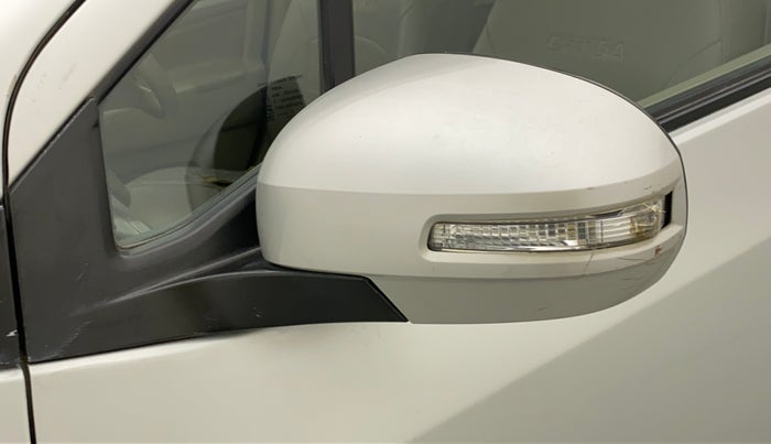 2012 Maruti Ertiga VXI, Petrol, Manual, 91,120 km, Left rear-view mirror - Indicator light not working