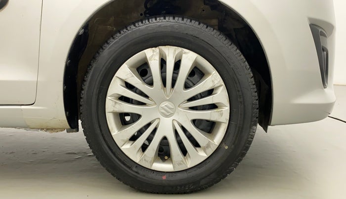 2012 Maruti Ertiga VXI, Petrol, Manual, 91,120 km, Right Front Wheel