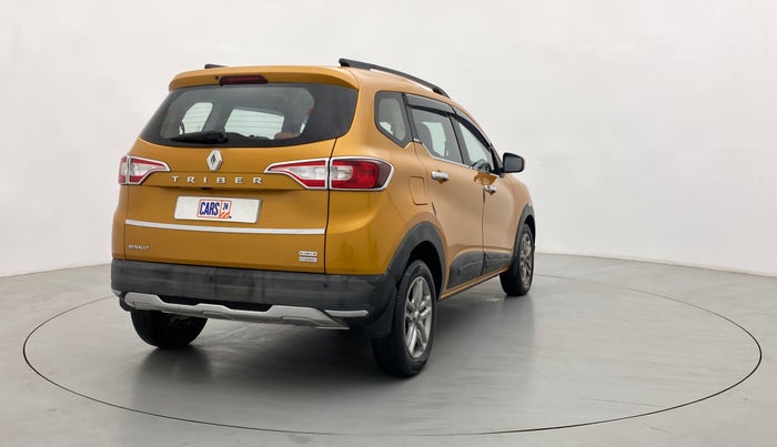 2020 Renault TRIBER RXZ AT, Petrol, Automatic, 26,558 km, Right Back Diagonal