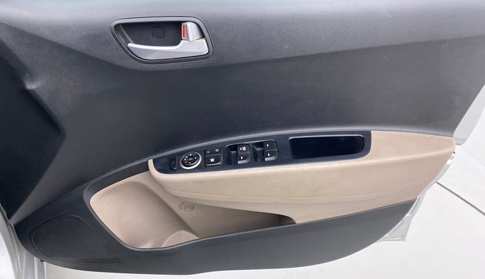 2018 Hyundai Grand i10 SPORTZ 1.2 KAPPA VTVT, Petrol, Manual, 38,961 km, Driver Side Door Panels Control