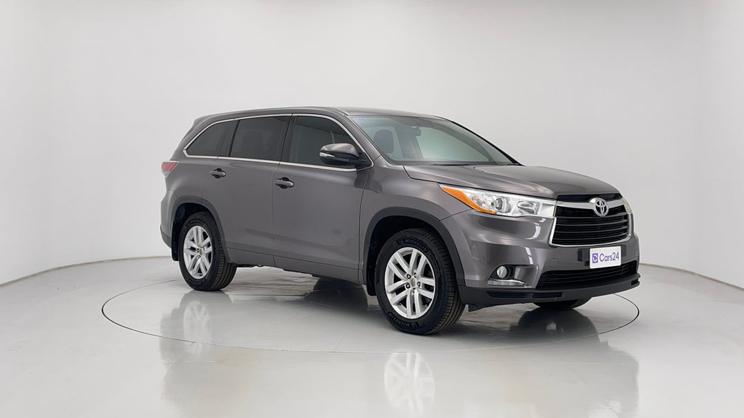 2015 Toyota Kluger Gx (4x2), Automatic, 108357 km, Right Front Diagonal (45- Degree) View