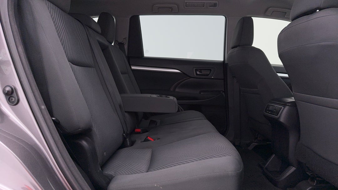 2015 Toyota Kluger Gx (4x2), Automatic, 108357 km, Right Side Rear Door Cabin View