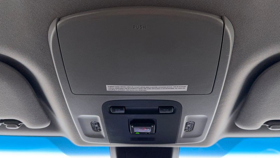 2021 Toyota Camry Ascent + Sat Nav Hybrid, Automatic, 111140 km, On-Roof Controls/Sunglass holder