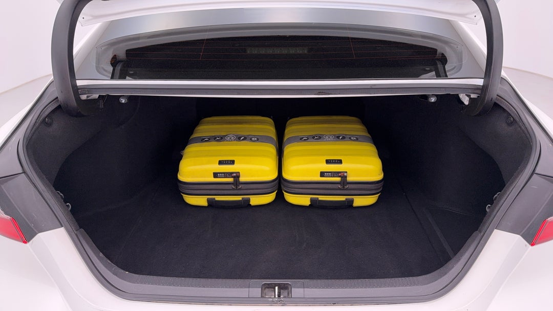 2021 Toyota Camry Ascent + Sat Nav Hybrid, Automatic, 111140 km, Boot Inside View with Luggage