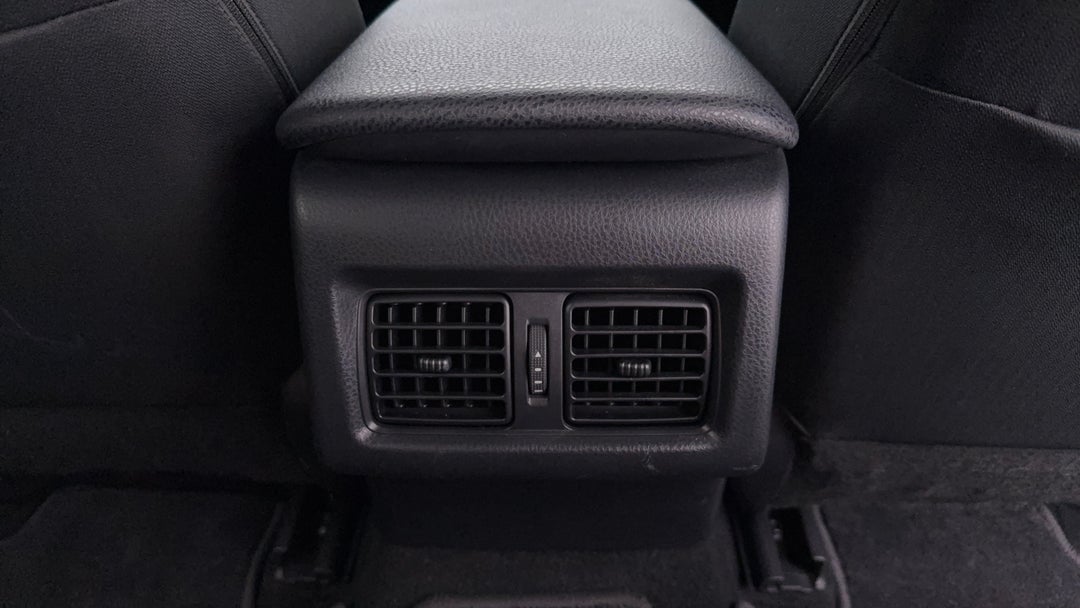 2021 Toyota Camry Ascent + Sat Nav Hybrid, Automatic, 111140 km, Rear A/C Vent