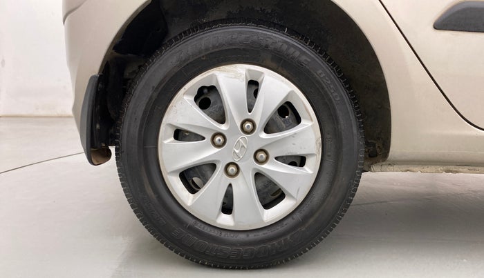 2013 Hyundai i10 MAGNA 1.2, Petrol, Manual, 81,379 km, Right Rear Wheel