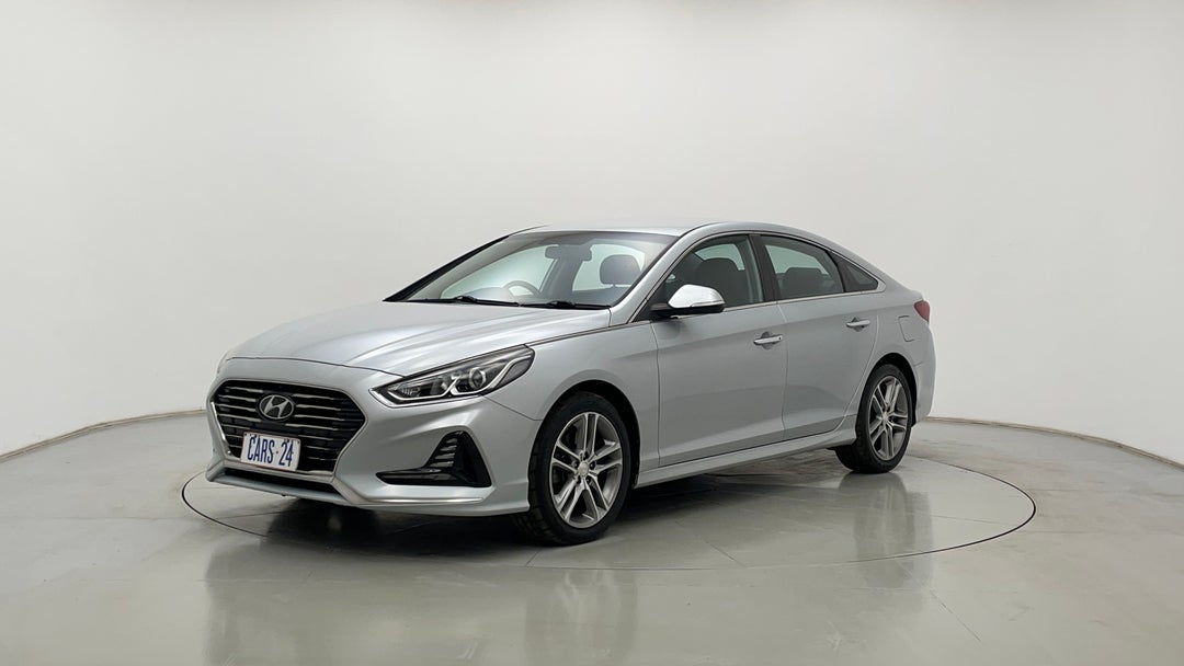 Left Front Diagonal (45- Degree) View