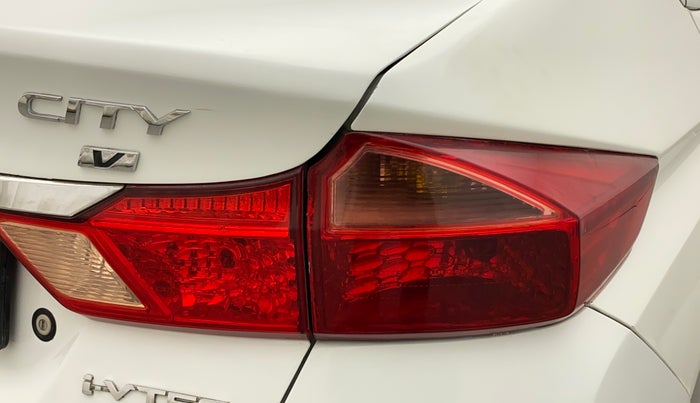 2015 Honda City 1.5L I-VTEC V MT, Petrol, Manual, 64,944 km, Right tail light - Minor damage