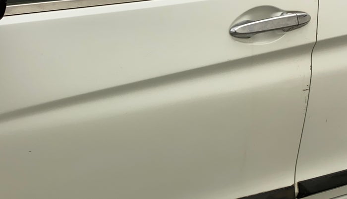 2015 Honda City 1.5L I-VTEC V MT, Petrol, Manual, 64,944 km, Front passenger door - Minor scratches