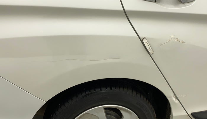 2015 Honda City 1.5L I-VTEC V MT, Petrol, Manual, 64,944 km, Right quarter panel - Paint has minor damage