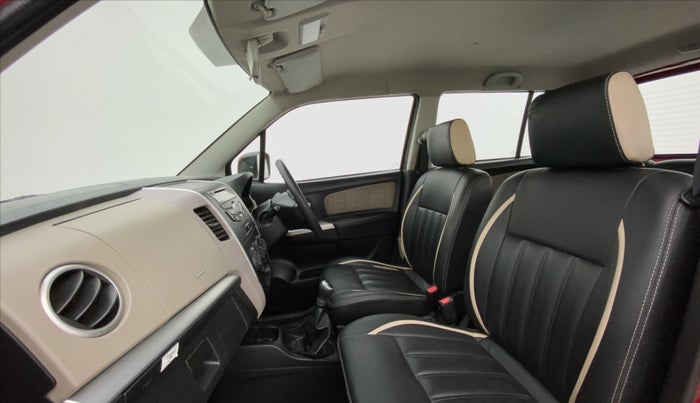 2013 Maruti Wagon R 1.0 VXI, Petrol, Manual, 65,313 km, Right Side Front Door Cabin