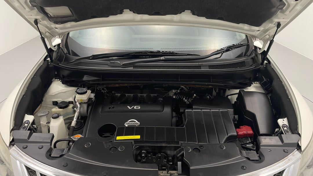 Open Bonnet (Engine)