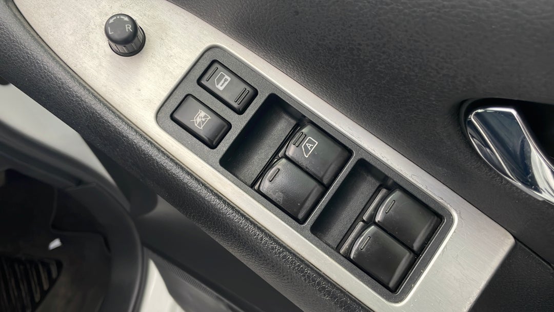 Drivers Side Door Panel Controls