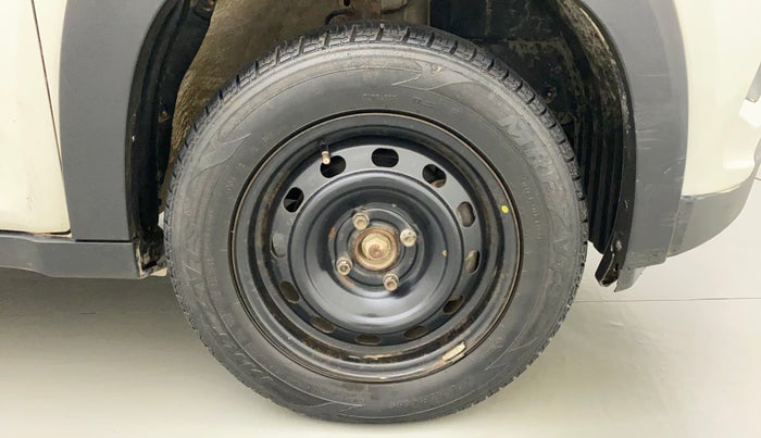 2018 Mahindra KUV 100 NXT K4+ P 6 STR, Petrol, Manual, 55,590 km, Right Front Wheel