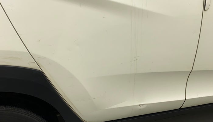 2018 Mahindra KUV 100 NXT K4+ P 6 STR, Petrol, Manual, 55,590 km, Right rear door - Slightly dented