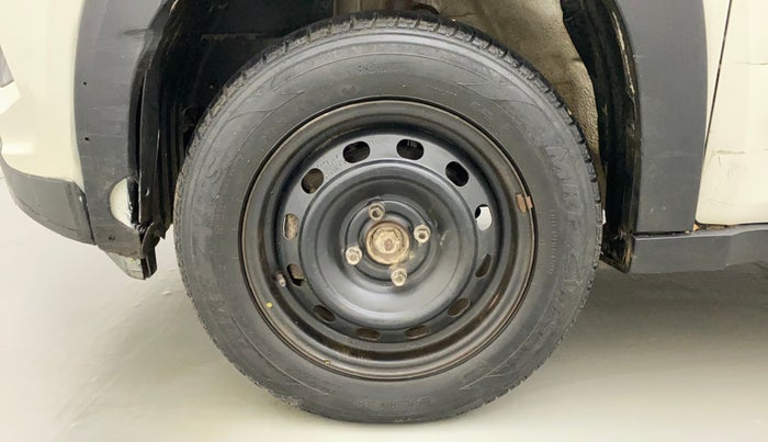 2018 Mahindra KUV 100 NXT K4+ P 6 STR, Petrol, Manual, 55,590 km, Left Front Wheel