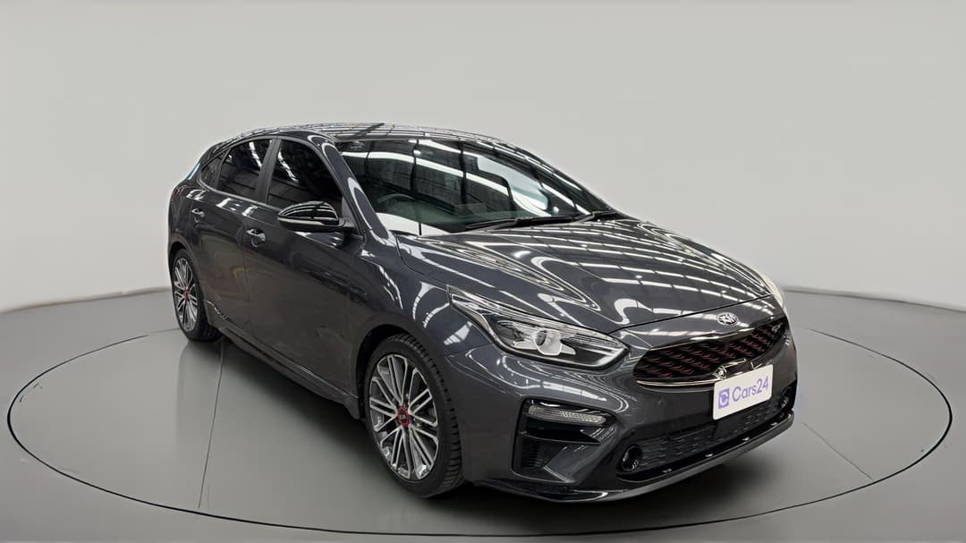 2021 Kia Cerato Gt Safety Pack, Automatic, 87269 km, Right Front Diagonal (45- Degree) View