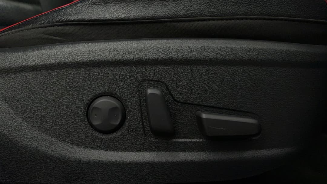 2021 Kia Cerato Gt Safety Pack, Automatic, 87269 km, Drivers Side Adjustment Panel