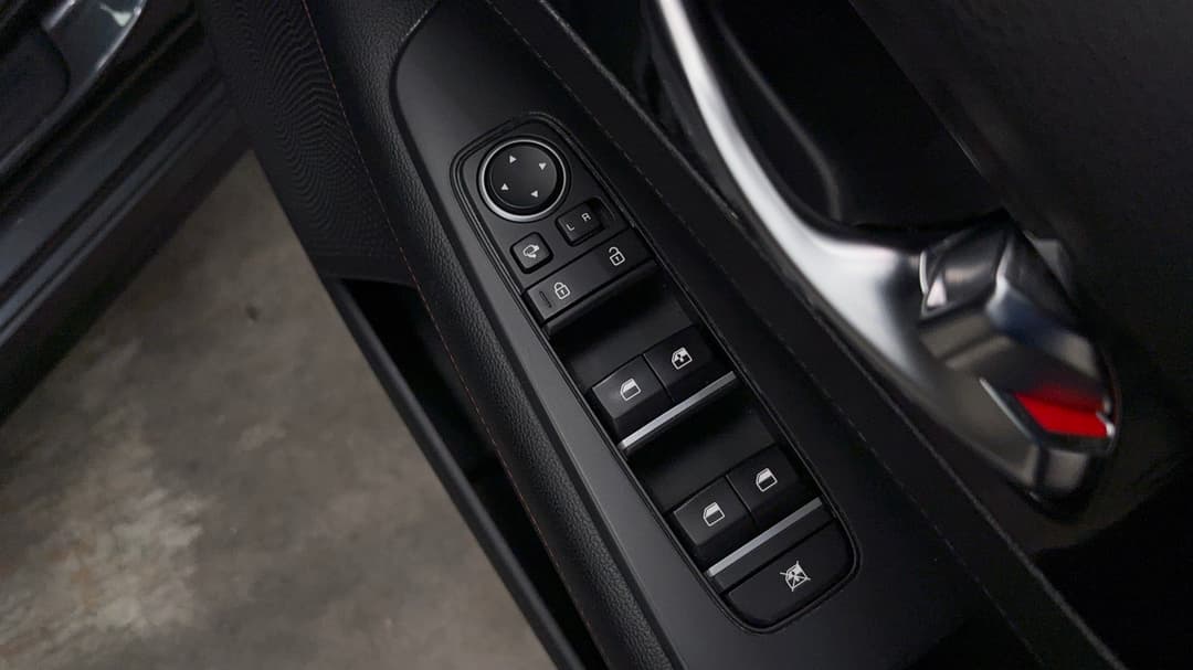 2021 Kia Cerato Gt Safety Pack, Automatic, 87269 km, Drivers Side Door Panel Controls